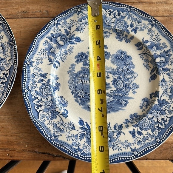 Royal Staffordshire Tonquin Blue Salad/Lunch Plate set of four - Picture 13 of 13